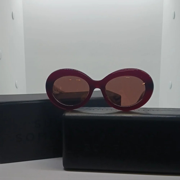 NWT WOMEN'S SUNDAY SOMEWHERE SUNGLASSES RED
